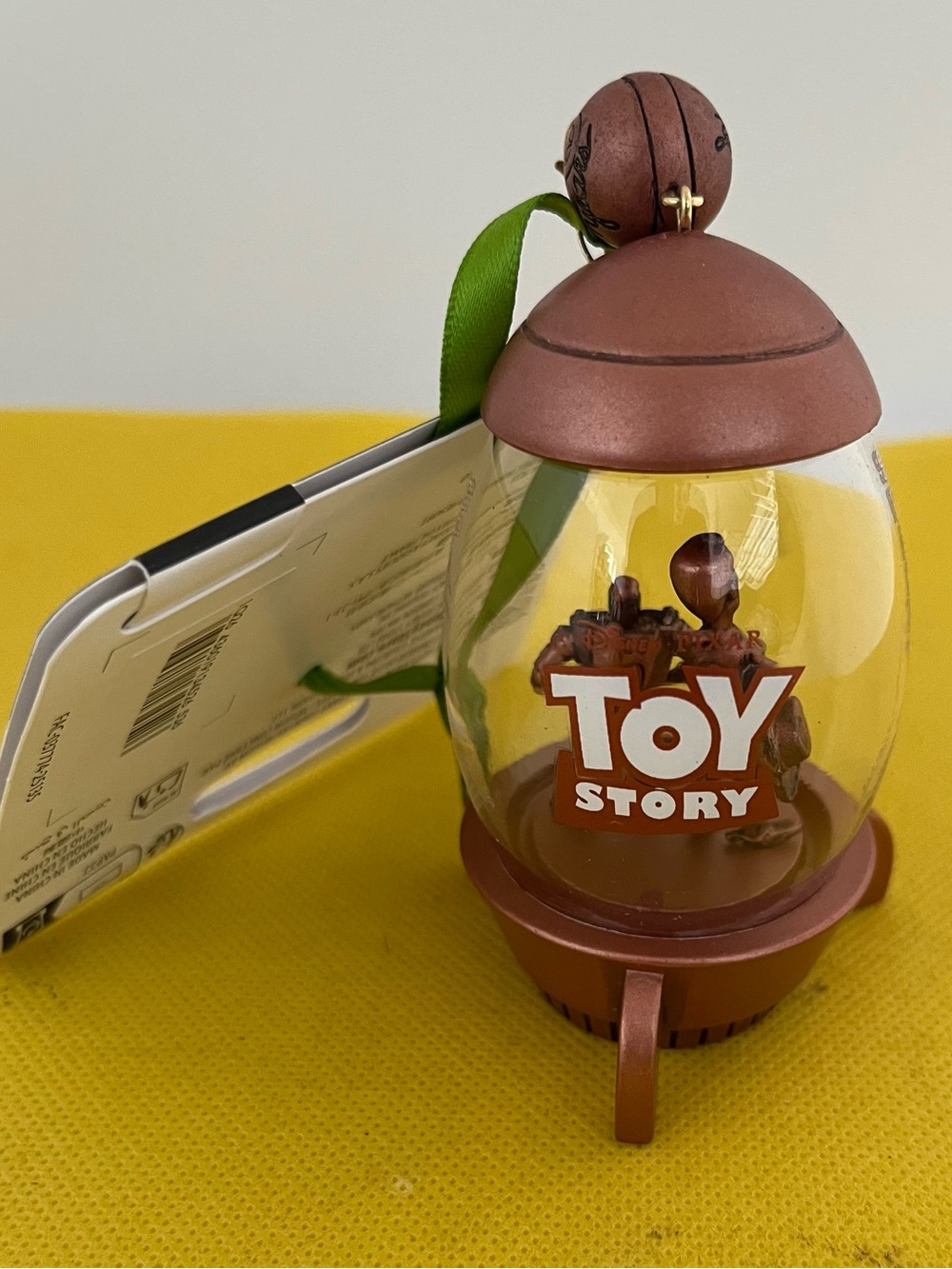 Disney Toy Story 30th Anniversary Woody & Buzz Legacy Sketchbook Ornament NEW - Picture 3 of 3